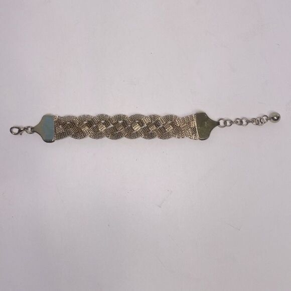 Gold thick bracelet OS (one size) from Forever21 - Picture 3 of 4